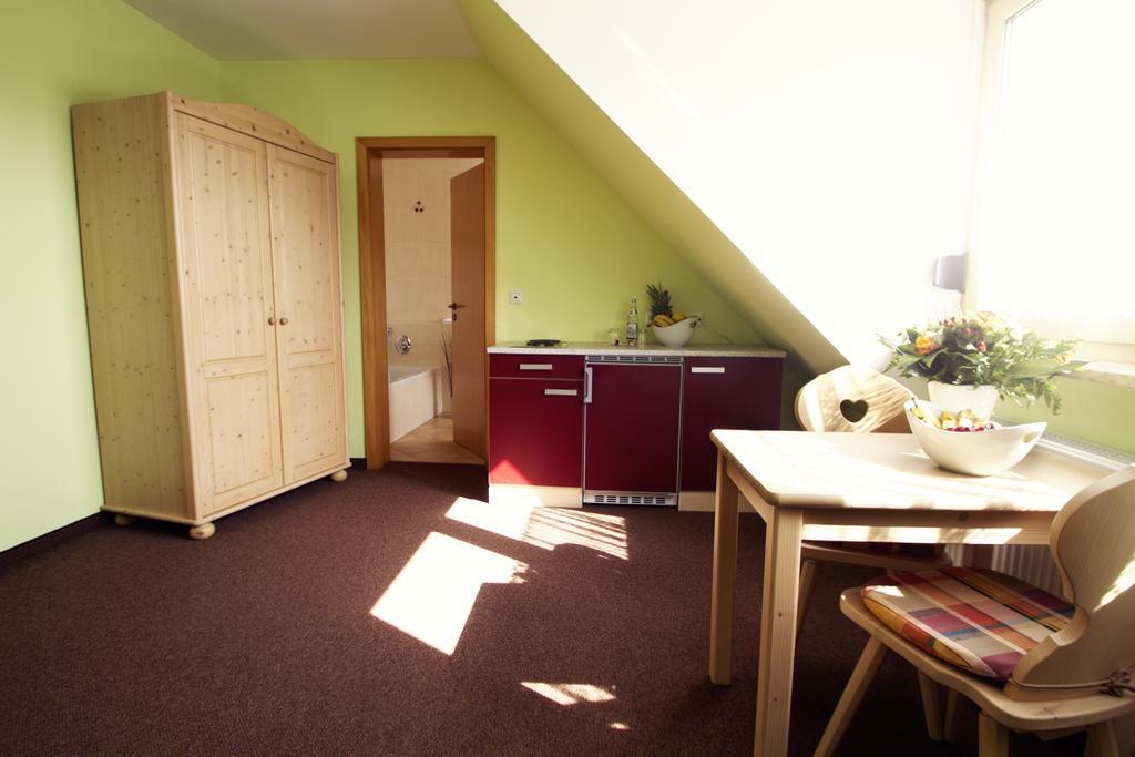 Hôtel Brotzeit-Stadl Gbr à Bad Staffelstein Extérieur photo